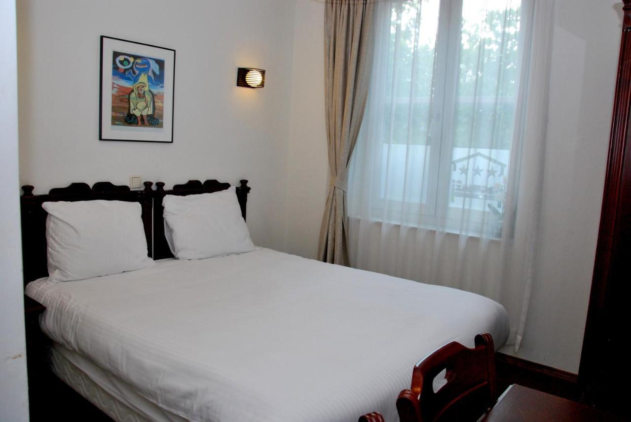 Hotel Keistad Амерсфорт Екстериор снимка